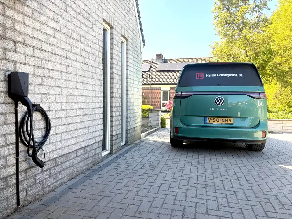 Hallo Techniek - Dé specialist in laadpalen & installatietechniek